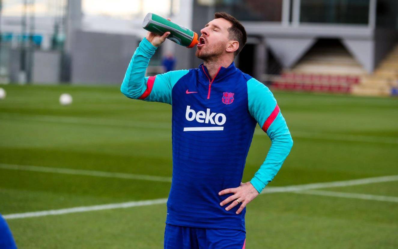 mk体育官方网站-清晨西甲传出新动向；金州勇士完成体检；管理层表态——底气十足；数据趋势出现新变化